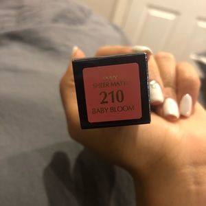Estée Lauder 210 Baby Bloom Lipstick
